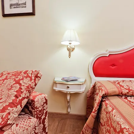 San Lio Tourist House בית הארחה 2*