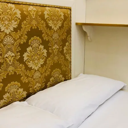 בית הארחה San Lio Tourist House 2*